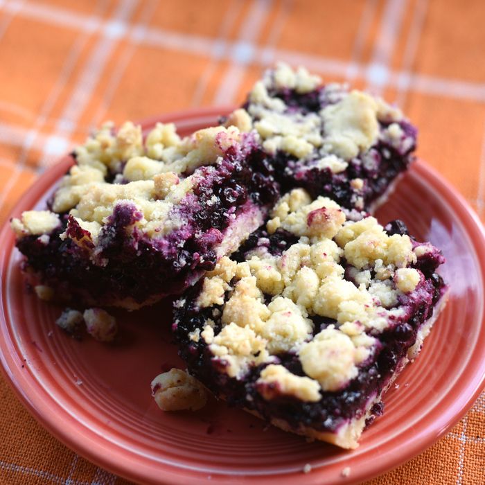 Blueberry lemon crumb bars